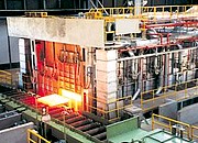 Walking beam type slab reheating furnace 